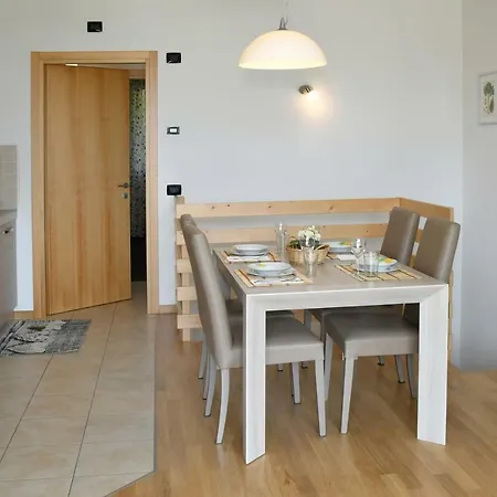 Gli Ulivi In Tremezzina Appartement *
