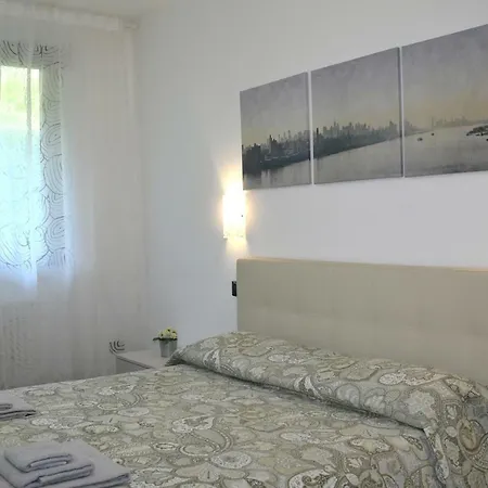 Apartments Gli Ulivi In Tremezzina * 特雷梅佐