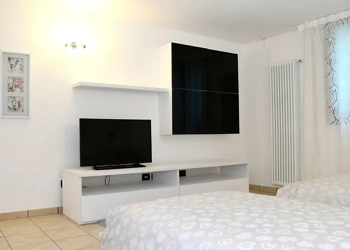 Gli Ulivi In Tremezzina Apartamento