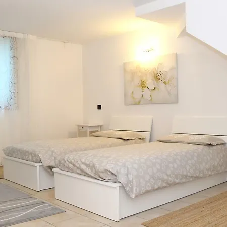 Apartments Gli Ulivi In Tremezzina *