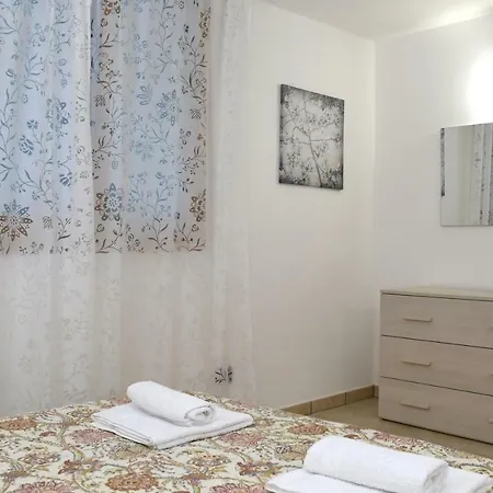 Apartments Gli Ulivi In Tremezzina Tremezzo